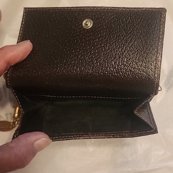 Gucci Vintage Rare wallet w/attached boot charm - Picture 10 of 16